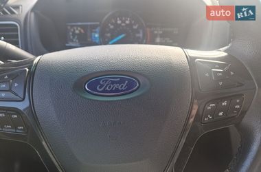 Позашляховик / Кросовер Ford Explorer 2017 в Києві