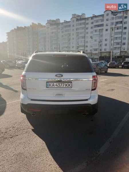 Внедорожник / Кроссовер Ford Explorer 2013 в Ивано-Франковске