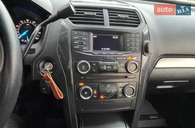 Внедорожник / Кроссовер Ford Explorer 2017 в Киеве