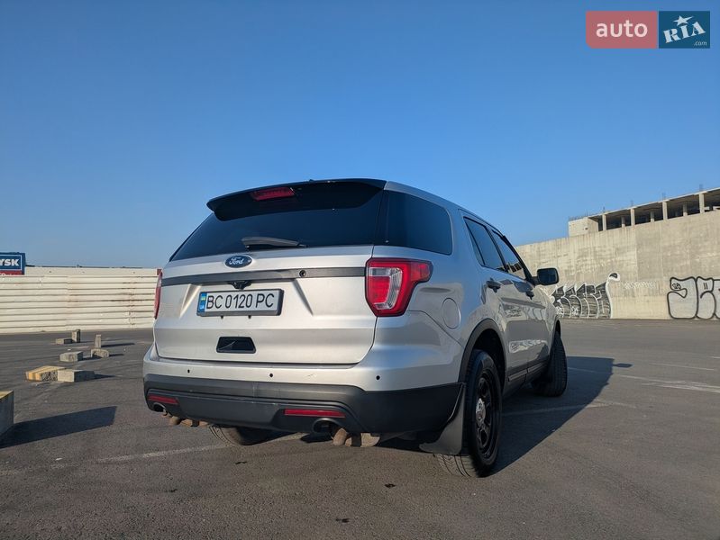 Внедорожник / Кроссовер Ford Explorer 2017 в Львове