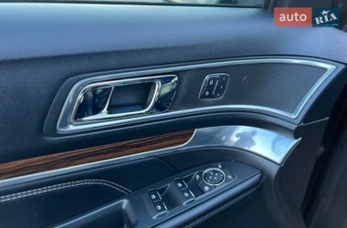 Позашляховик / Кросовер Ford Explorer 2015 в Бродах