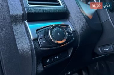 Позашляховик / Кросовер Ford Explorer 2015 в Бродах