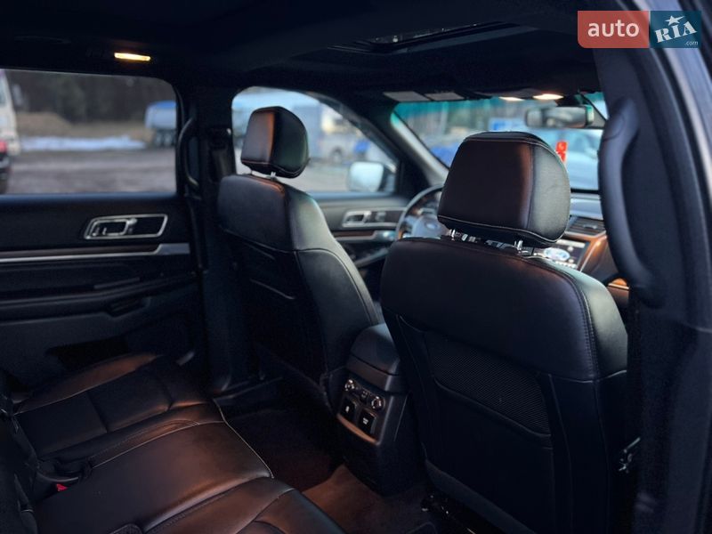 Позашляховик / Кросовер Ford Explorer 2015 в Бродах