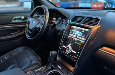 Позашляховик / Кросовер Ford Explorer 2015 в Бродах