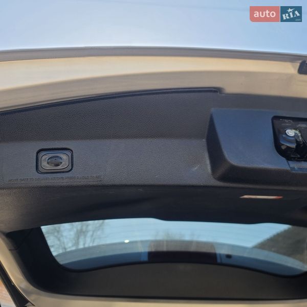 Внедорожник / Кроссовер Ford Explorer 2018 в Тернополе