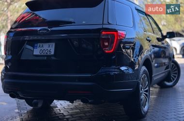Внедорожник / Кроссовер Ford Explorer 2018 в Ровно