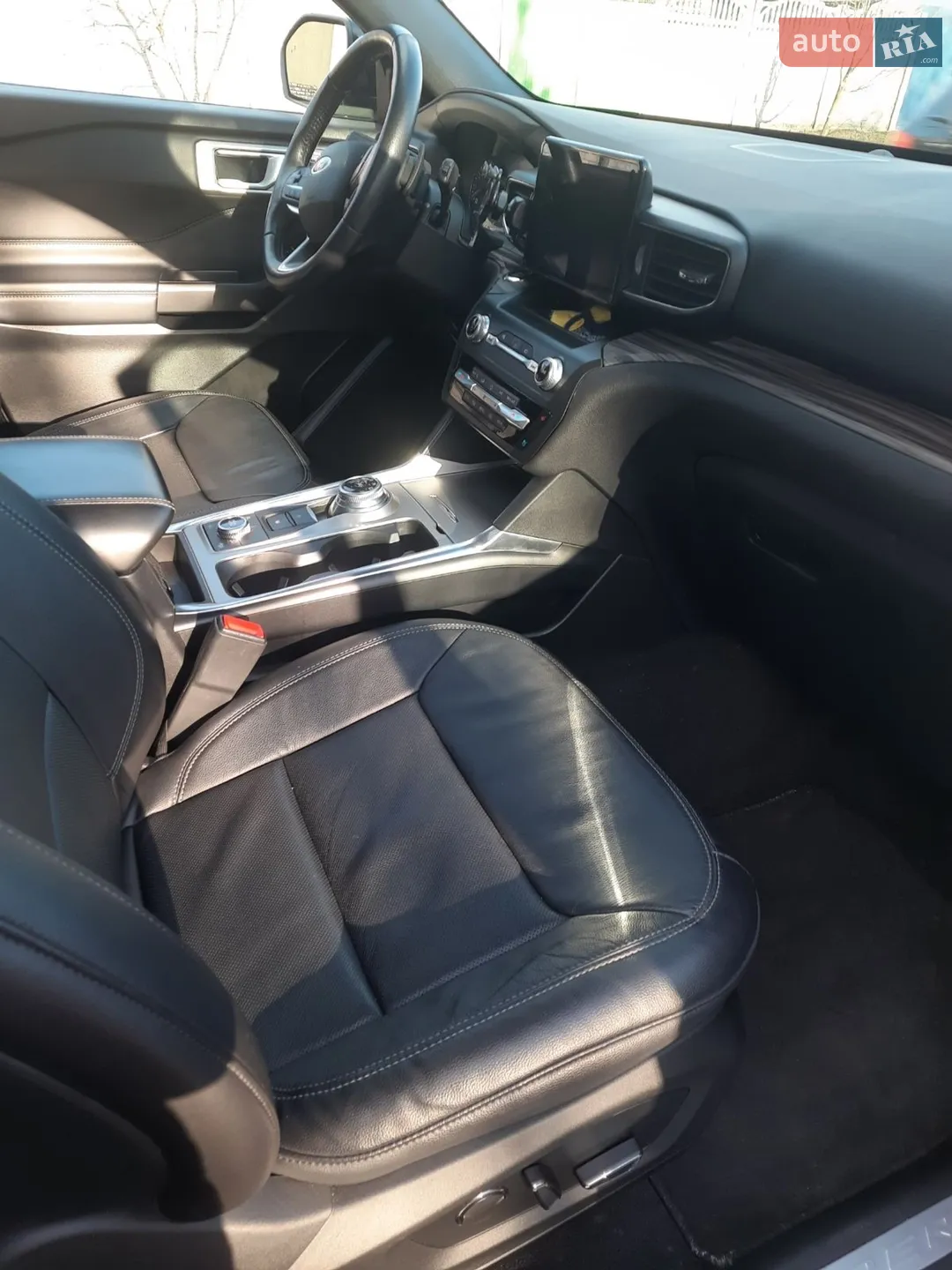 2020 Ford Explorer - мініатюра 30