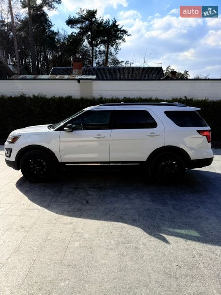 Позашляховик / Кросовер Ford Explorer 2017 в Львові