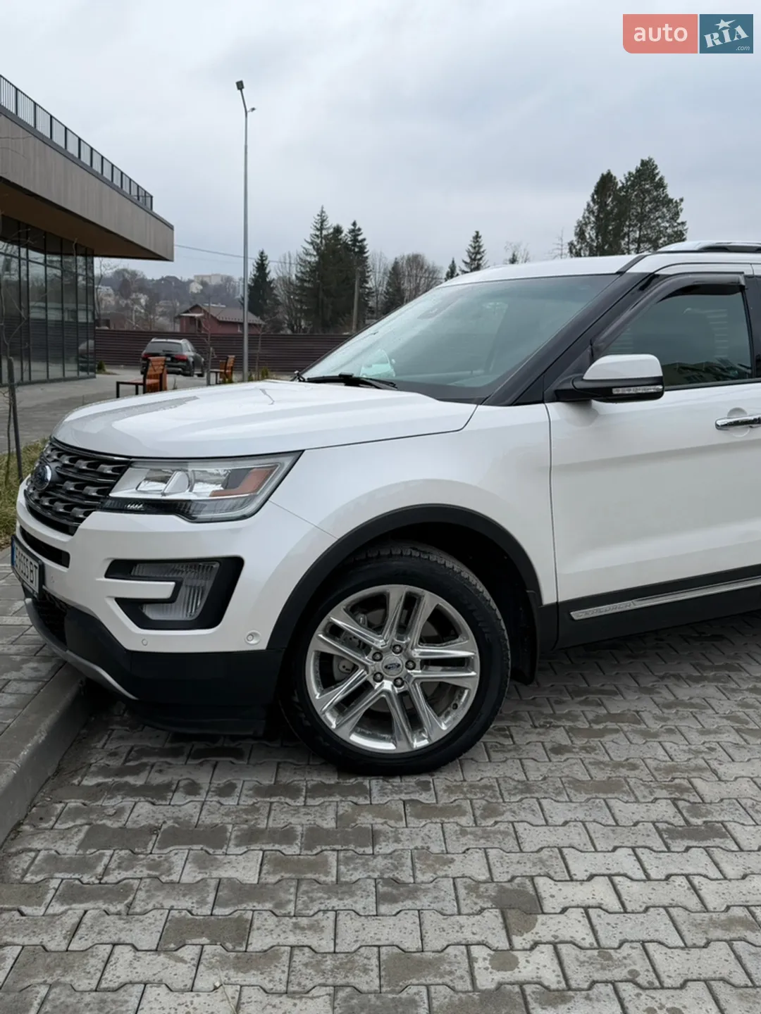 2016 Ford Explorer - мініатюра 12