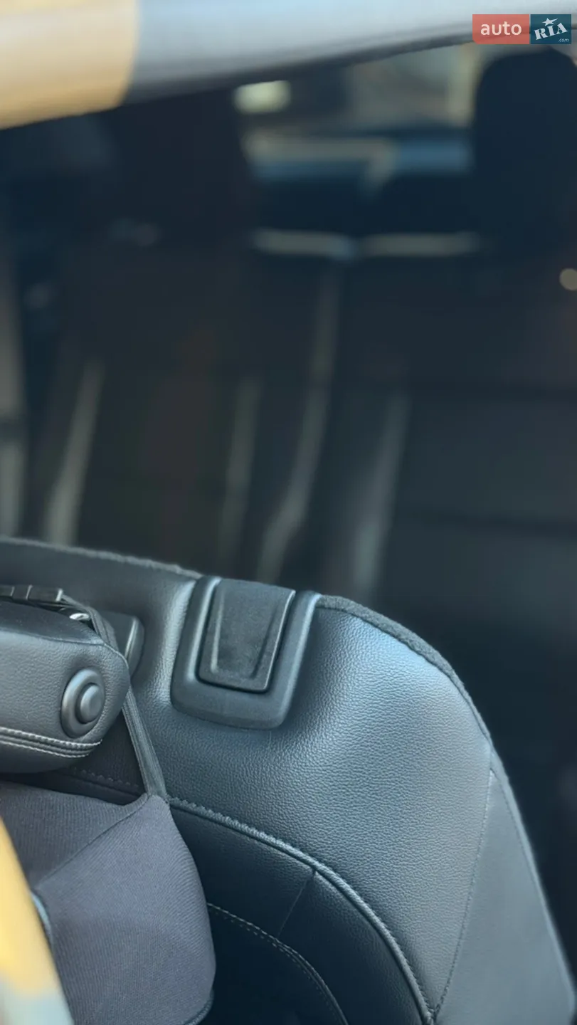 2020 Ford Explorer - мініатюра 28