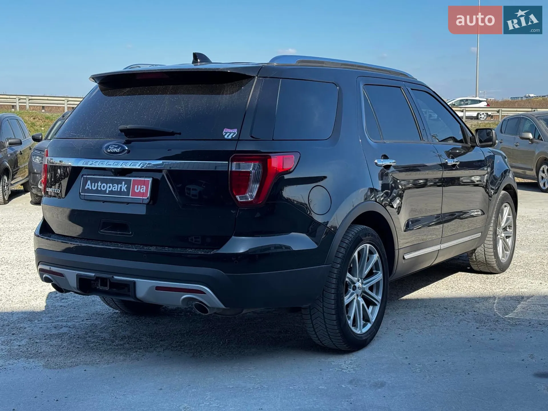 2016 Ford Explorer - мініатюра 8