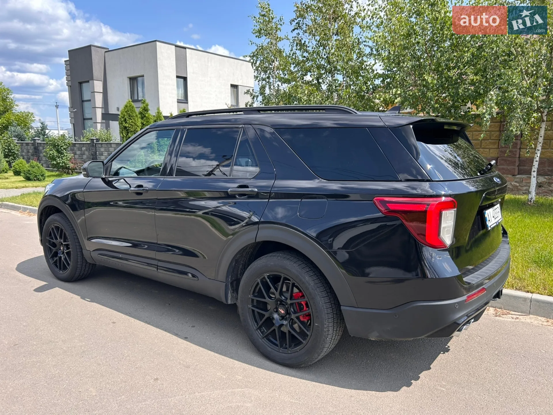 2022 Ford Explorer - мініатюра 23