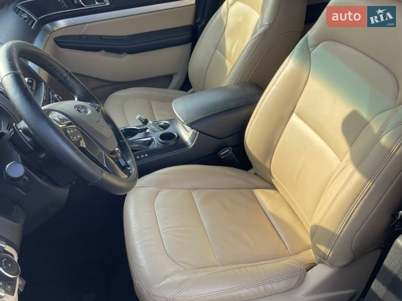 Позашляховик / Кросовер Ford Explorer 2016 в Вінниці