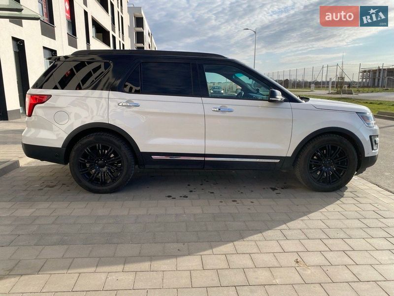 Внедорожник / Кроссовер Ford Explorer 2016 в Киеве