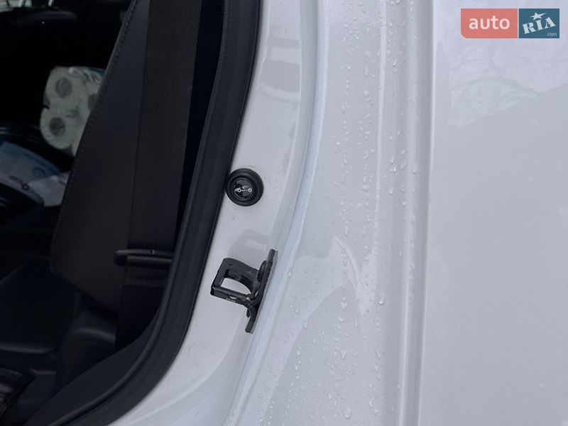 Внедорожник / Кроссовер Ford Explorer 2014 в Киеве фото 26 Внедорожник / Кроссовер Ford Explorer 2014 в Киеве