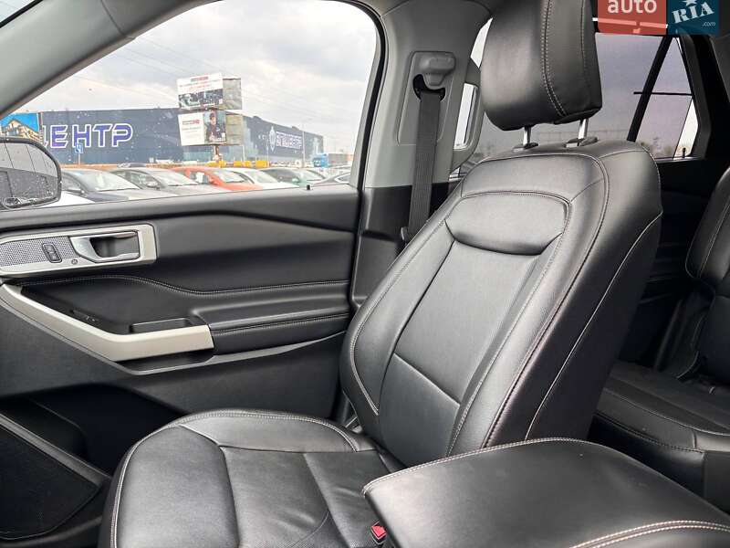 Позашляховик / Кросовер Ford Explorer 2021 в Львові фото 30 Позашляховик / Кросовер Ford Explorer 2021 в Львові