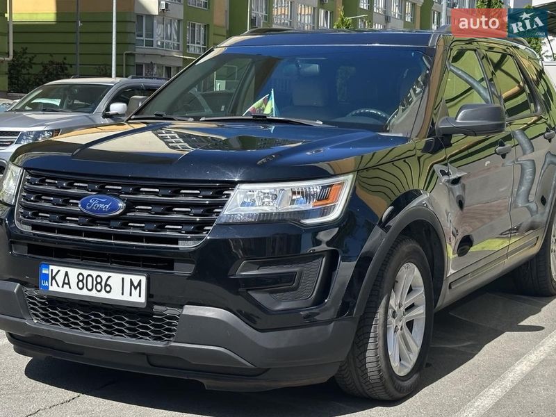 Внедорожник / Кроссовер Ford Explorer 2015 в Вишневом