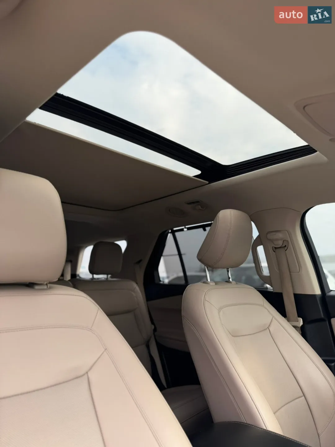 2021 Ford Explorer - мініатюра 34