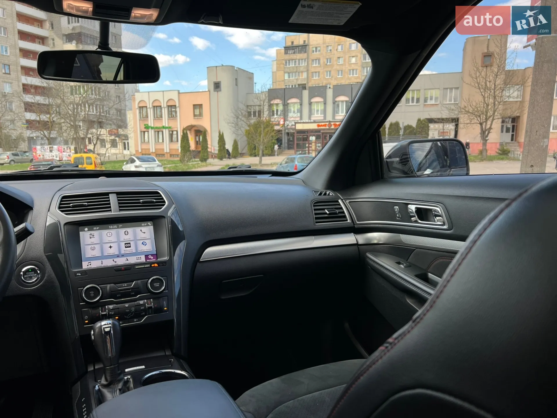 2019 Ford Explorer - мініатюра 38