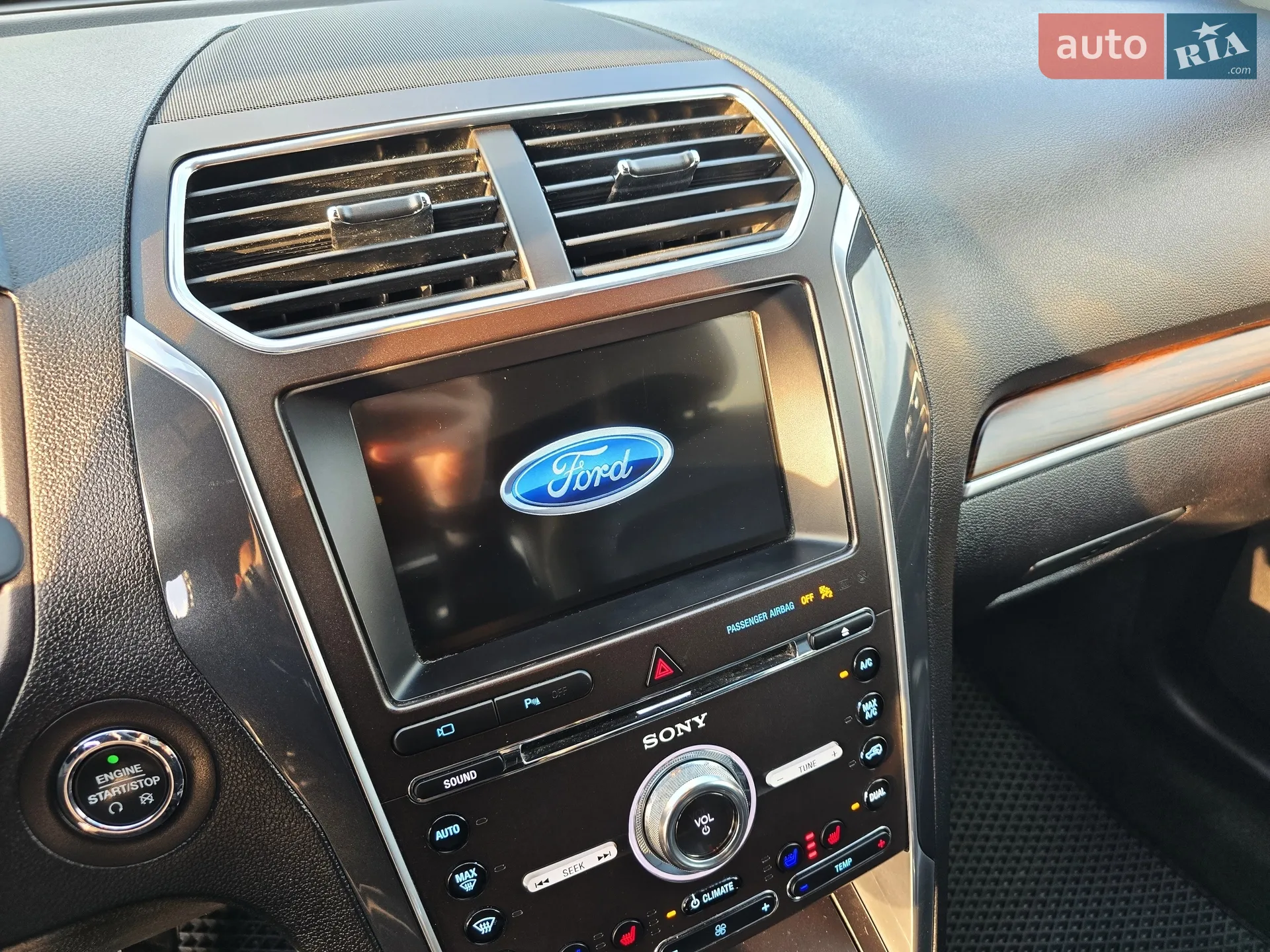 2016 Ford Explorer - мініатюра 38