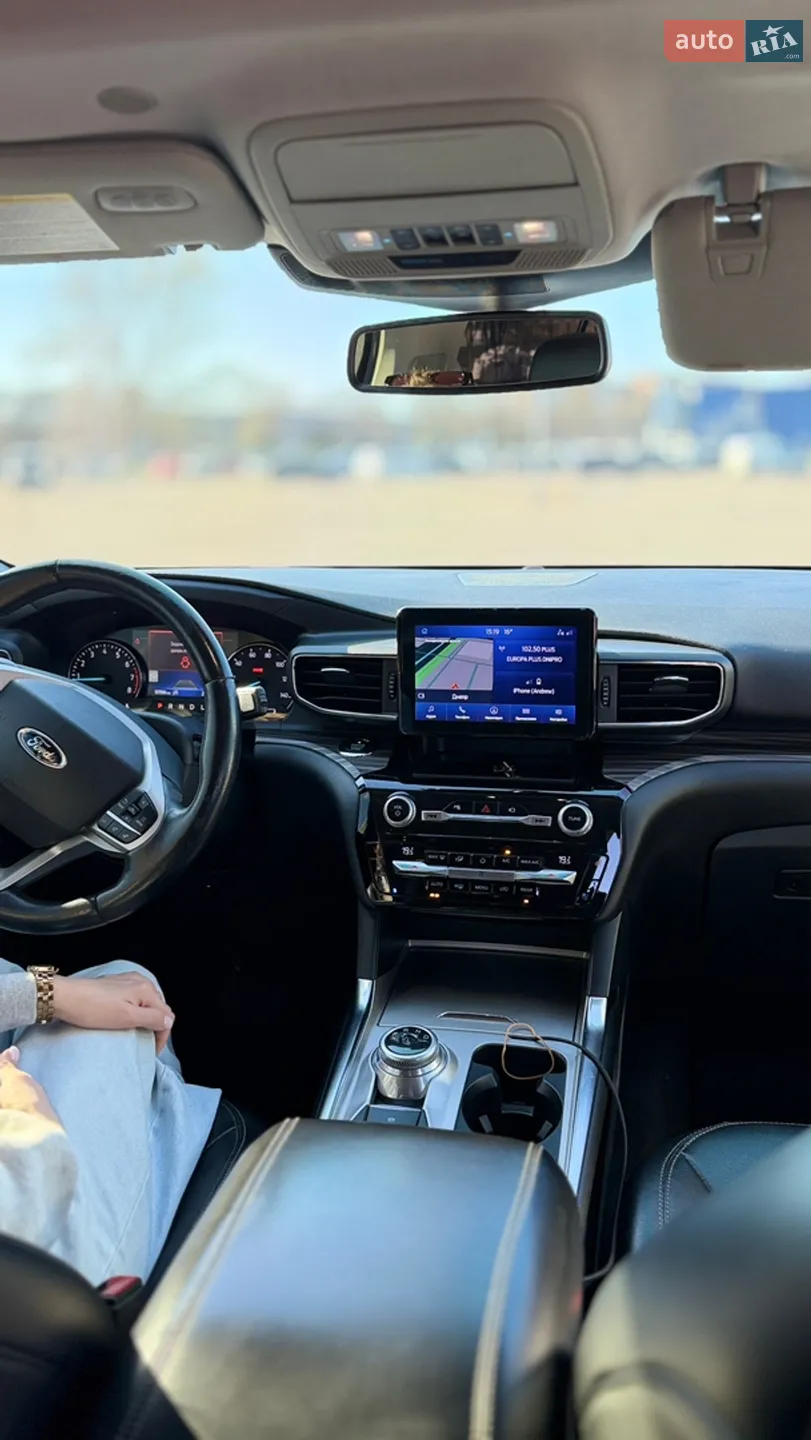 2021 Ford Explorer - мініатюра 17