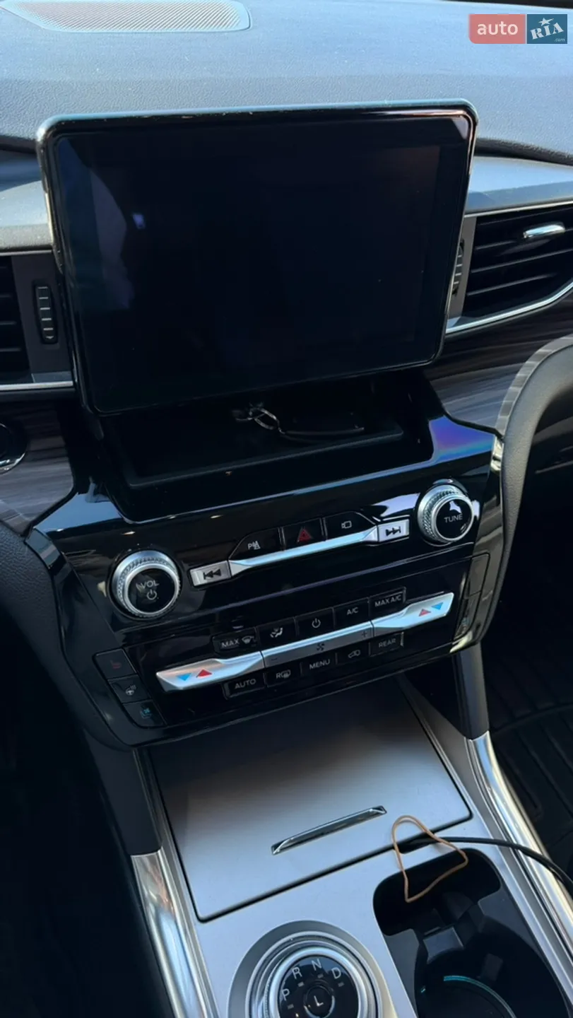 2021 Ford Explorer - мініатюра 20