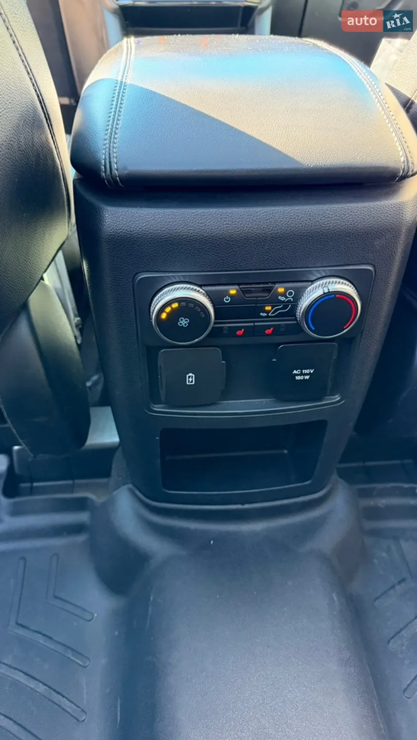 2021 Ford Explorer - мініатюра 22