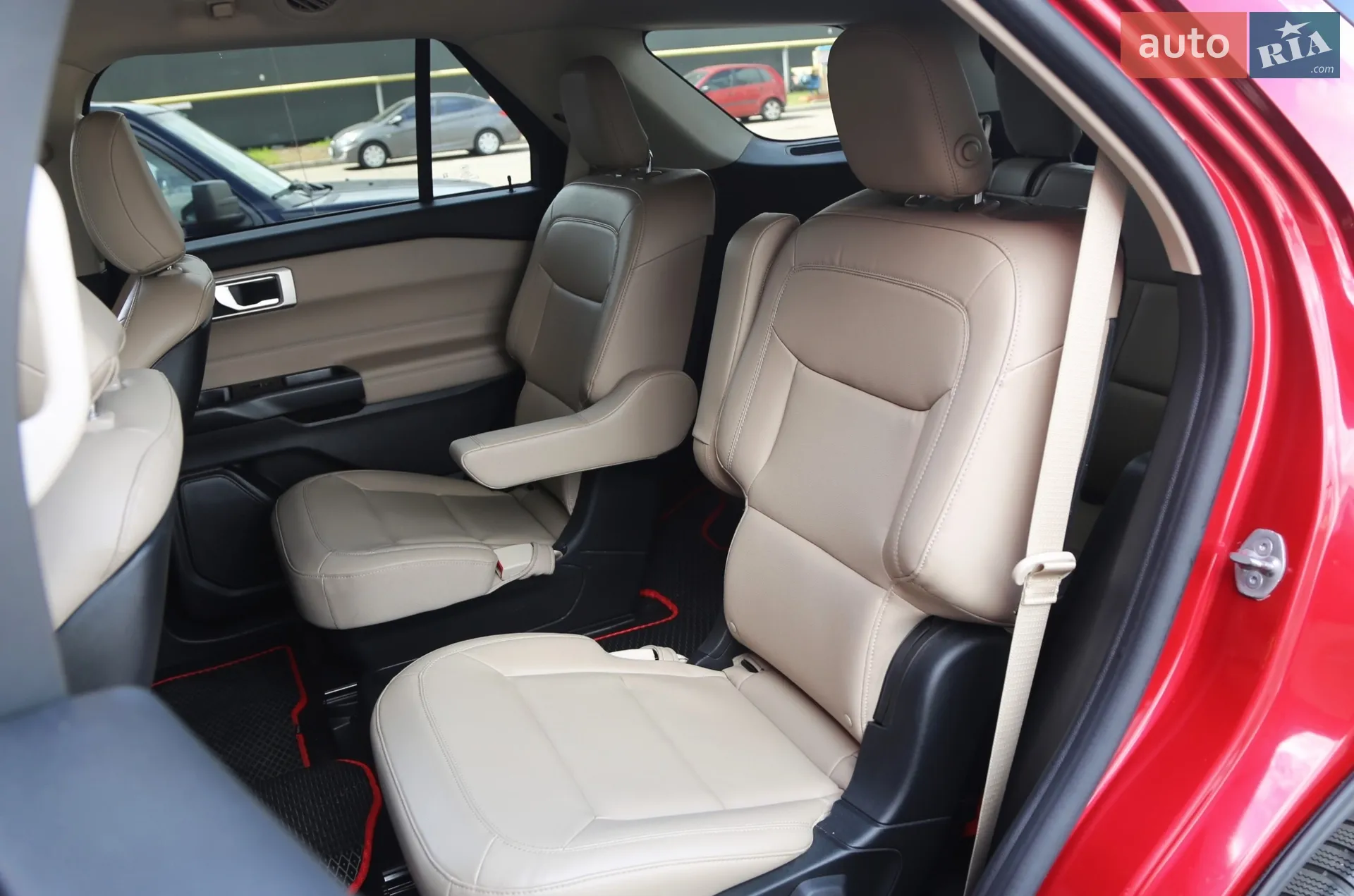 2019 Ford Explorer - мініатюра 8