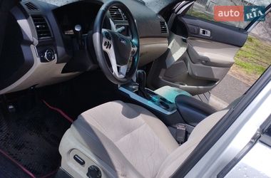Позашляховик / Кросовер Ford Explorer 2013 в Києві