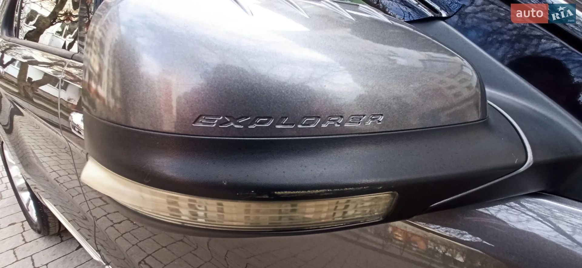 2011 Ford Explorer - мініатюра 155