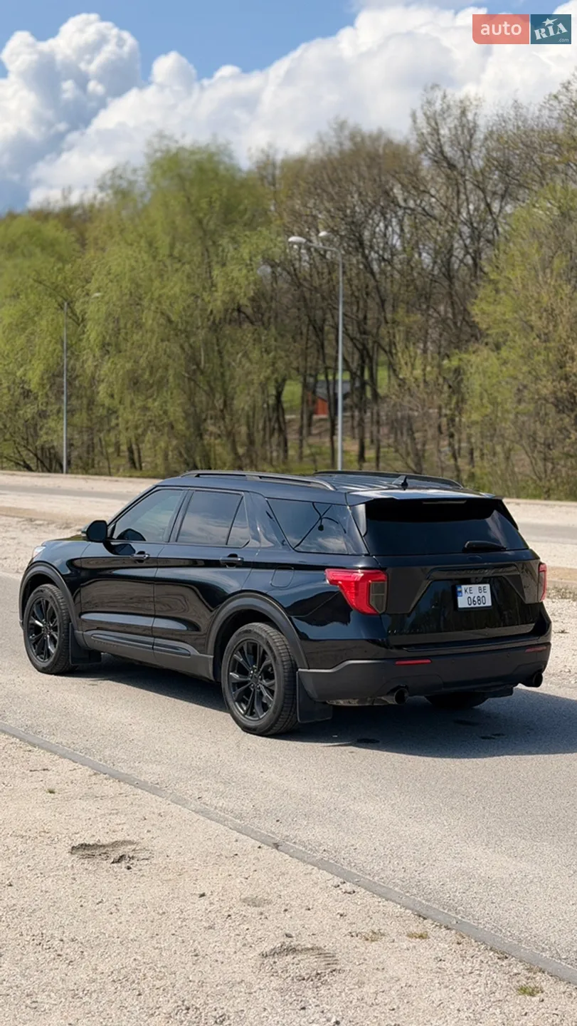 2021 Ford Explorer - мініатюра 4