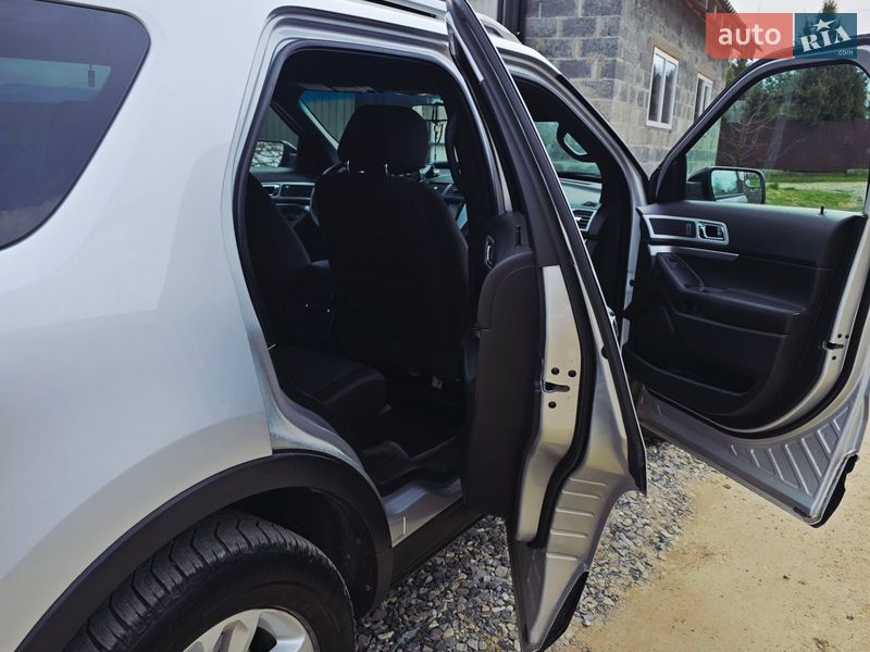 Внедорожник / Кроссовер Ford Explorer 2014 в Богородчанах фото 4 Внедорожник / Кроссовер Ford Explorer 2014 в Богородчанах