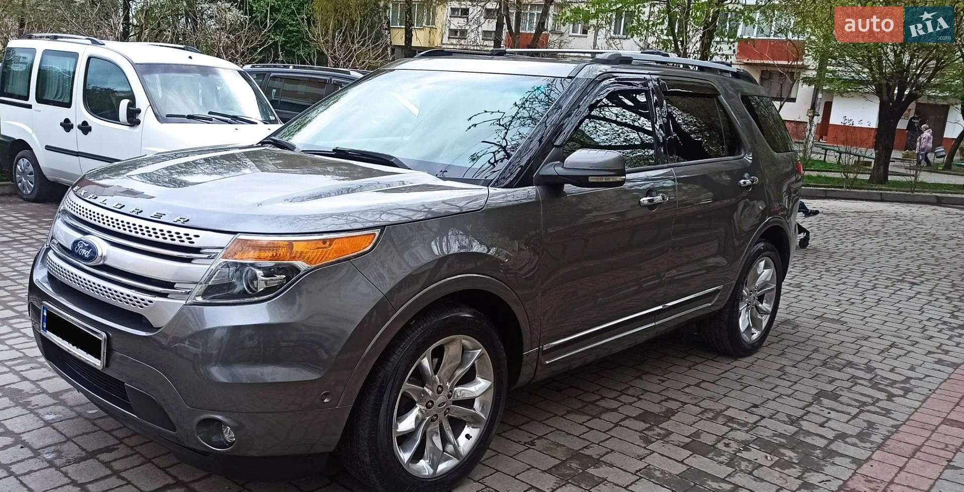 2011 Ford Explorer - мініатюра 5