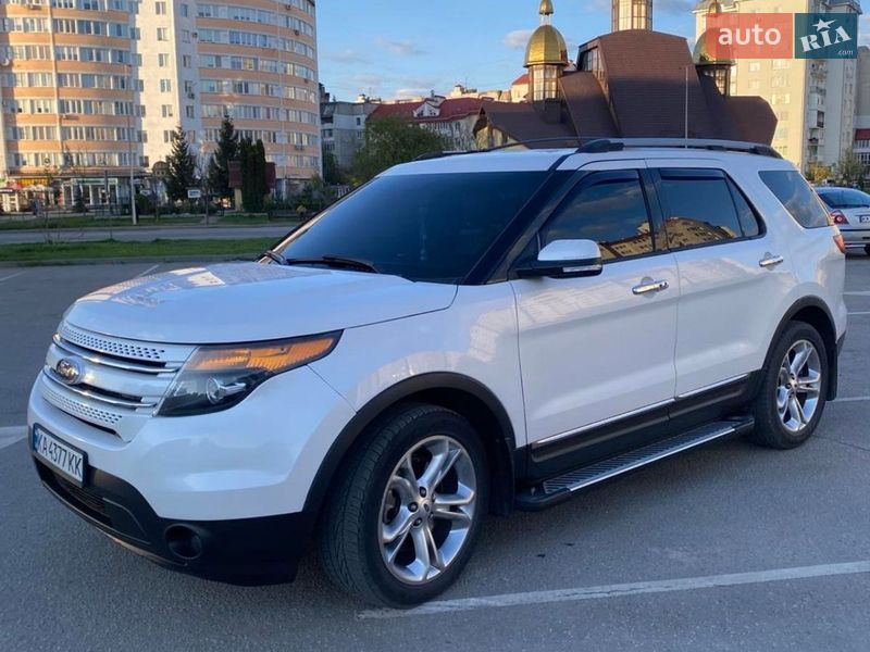 Внедорожник / Кроссовер Ford Explorer 2013 в Ивано-Франковске