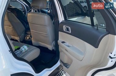 Внедорожник / Кроссовер Ford Explorer 2013 в Ивано-Франковске