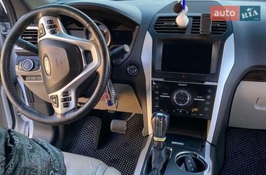 Внедорожник / Кроссовер Ford Explorer 2013 в Ивано-Франковске