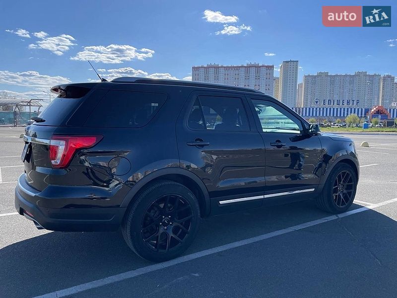 Внедорожник / Кроссовер Ford Explorer 2018 в Киеве фото Внедорожник / Кроссовер Ford Explorer 2018 в Киеве