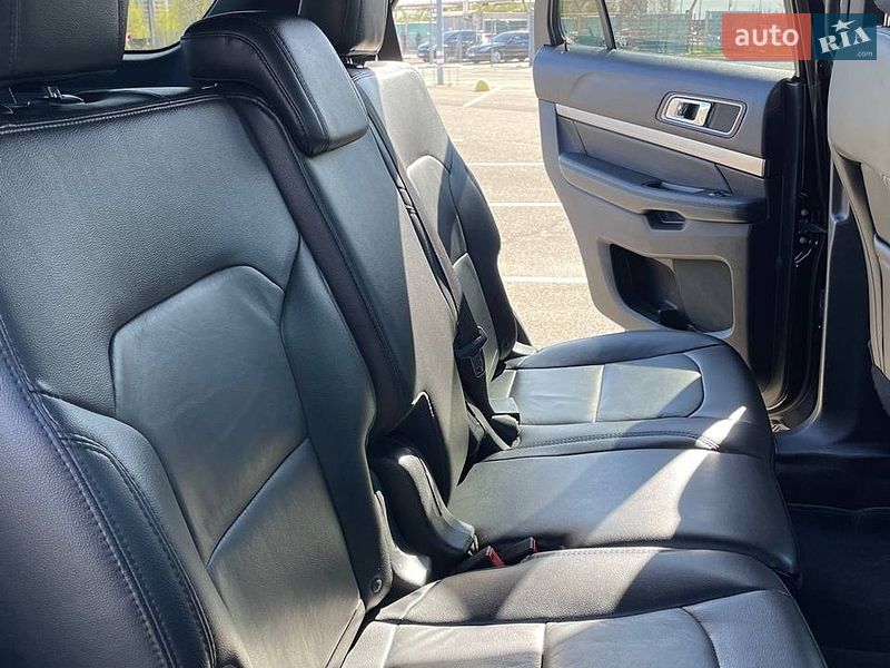 Внедорожник / Кроссовер Ford Explorer 2018 в Киеве фото 13 Внедорожник / Кроссовер Ford Explorer 2018 в Киеве