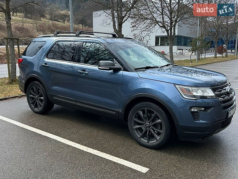 Внедорожник / Кроссовер Ford Explorer 2018 в Черняхове