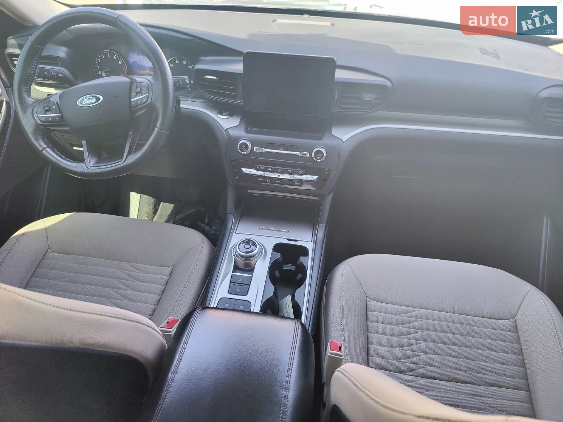 2019 Ford Explorer - мініатюра 14