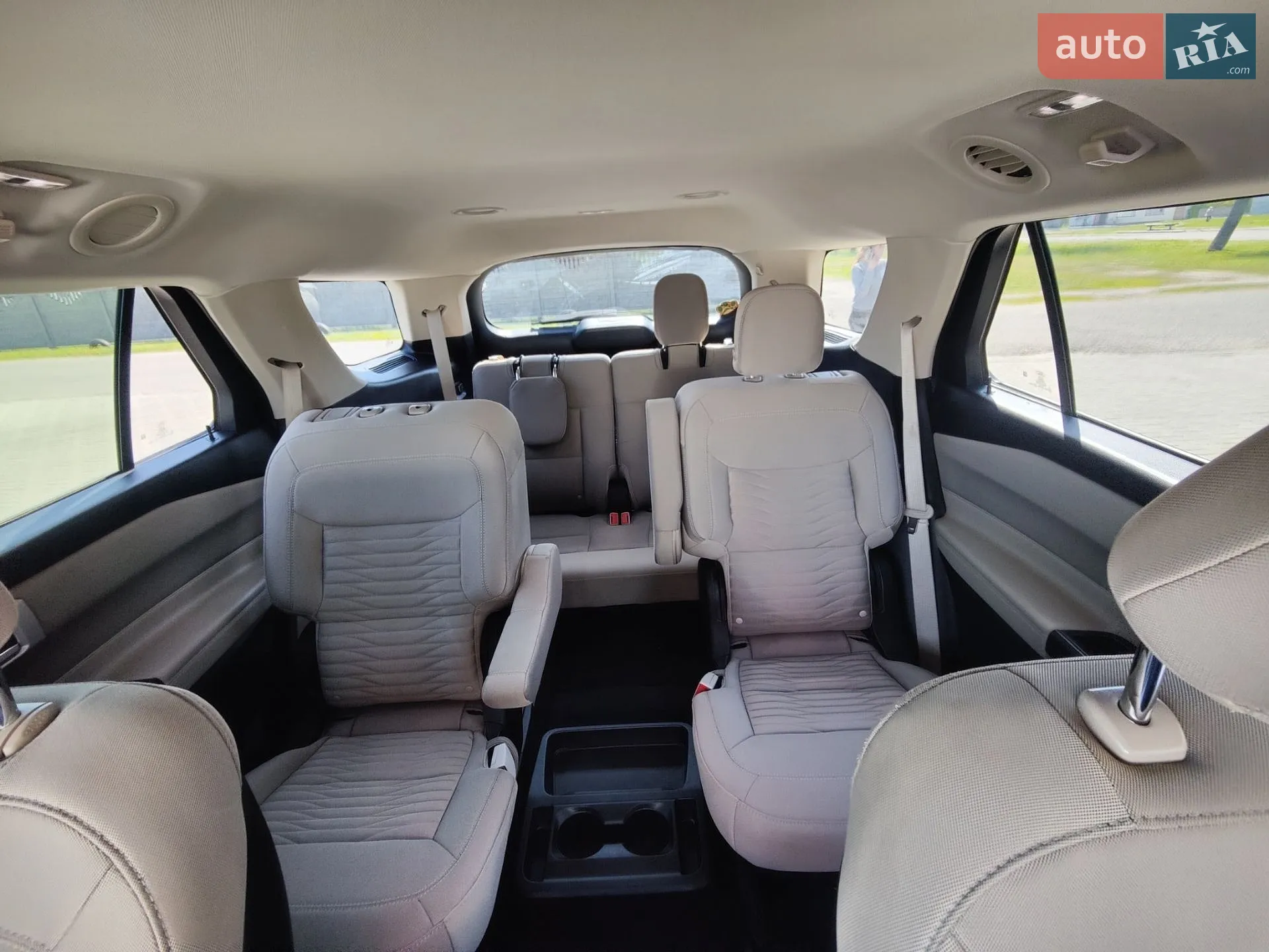 2019 Ford Explorer - мініатюра 37
