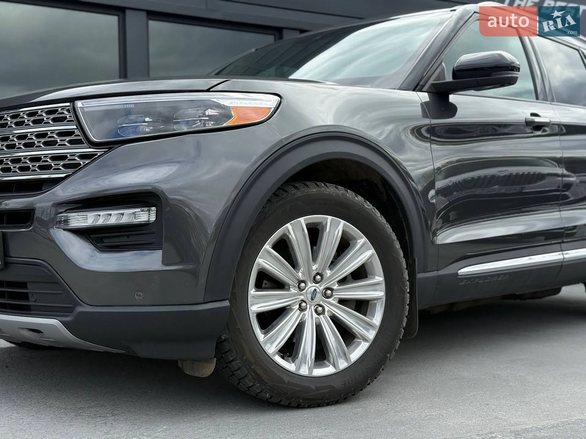 2019 Ford Explorer - мініатюра 4