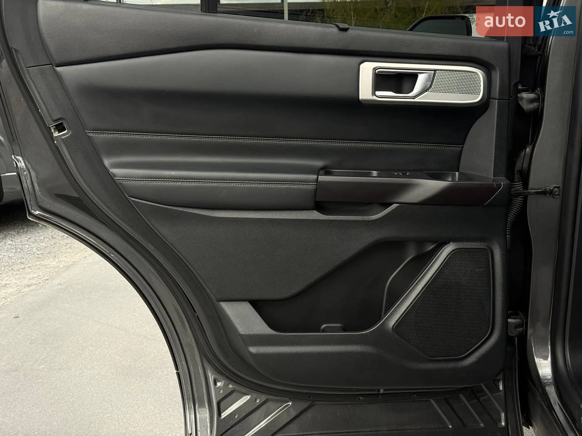 2019 Ford Explorer - мініатюра 40