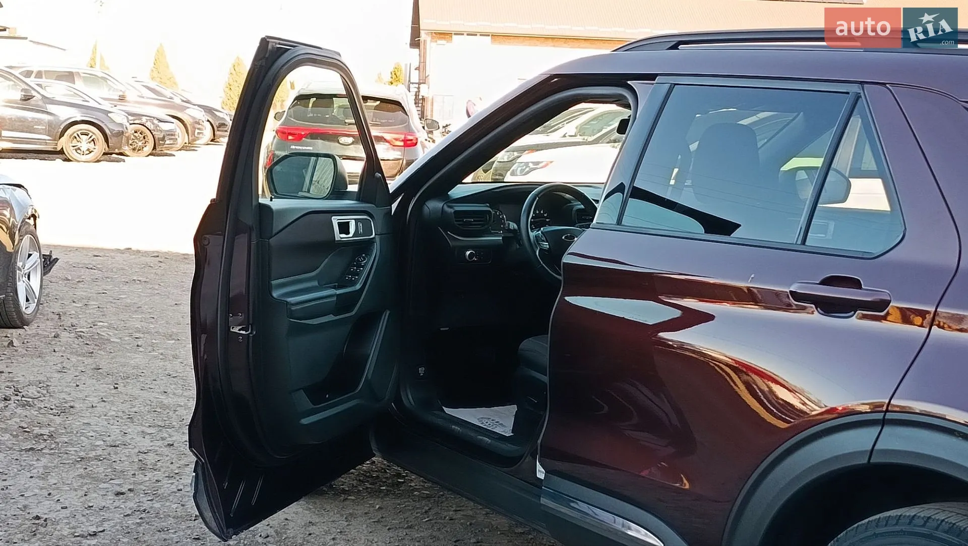 2020 Ford Explorer - мініатюра 9