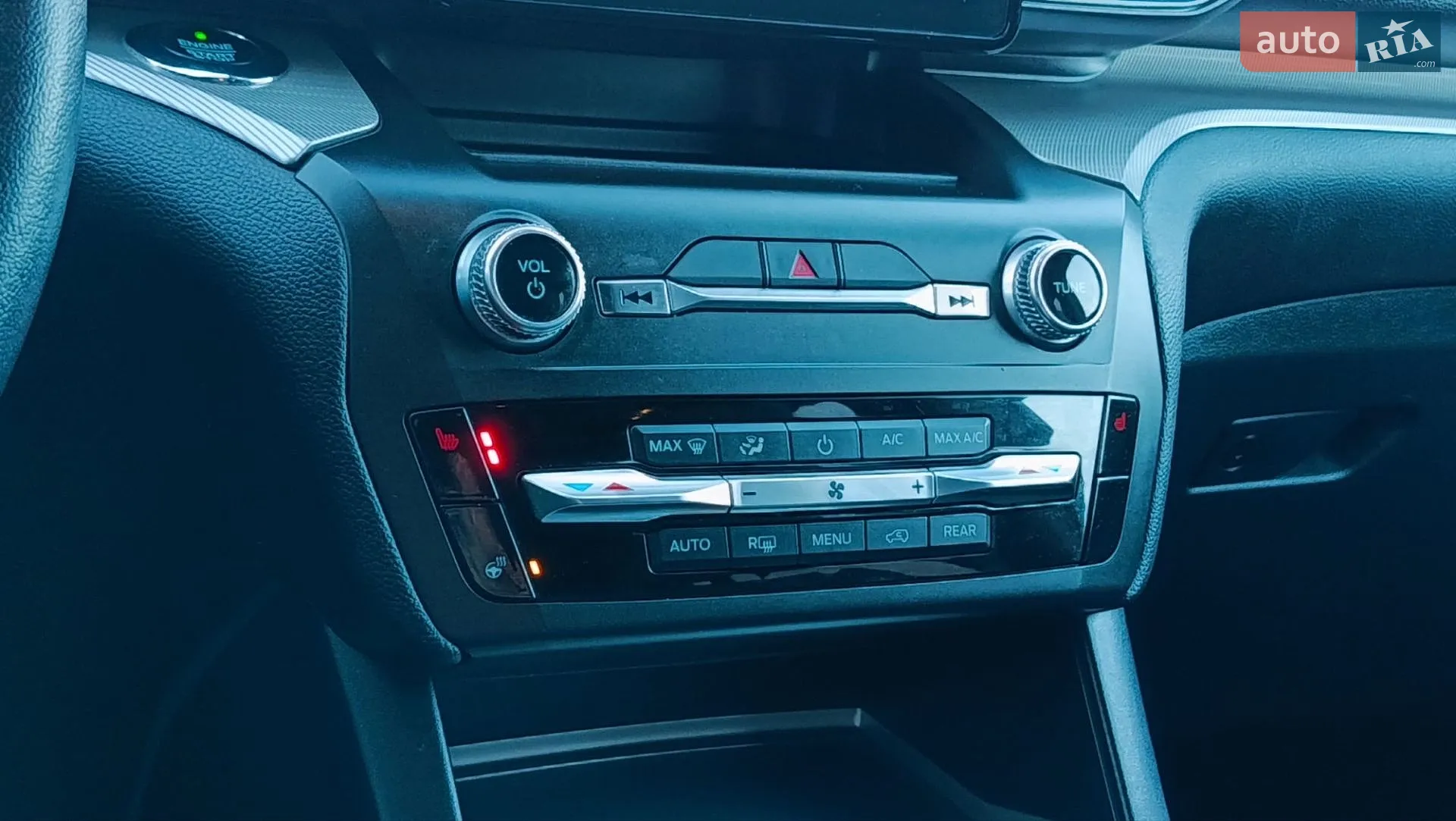2020 Ford Explorer - мініатюра 25