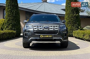 Позашляховик / Кросовер Ford Explorer 2018 в Львові