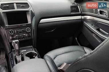 Внедорожник / Кроссовер Ford Explorer 2018 в Киеве