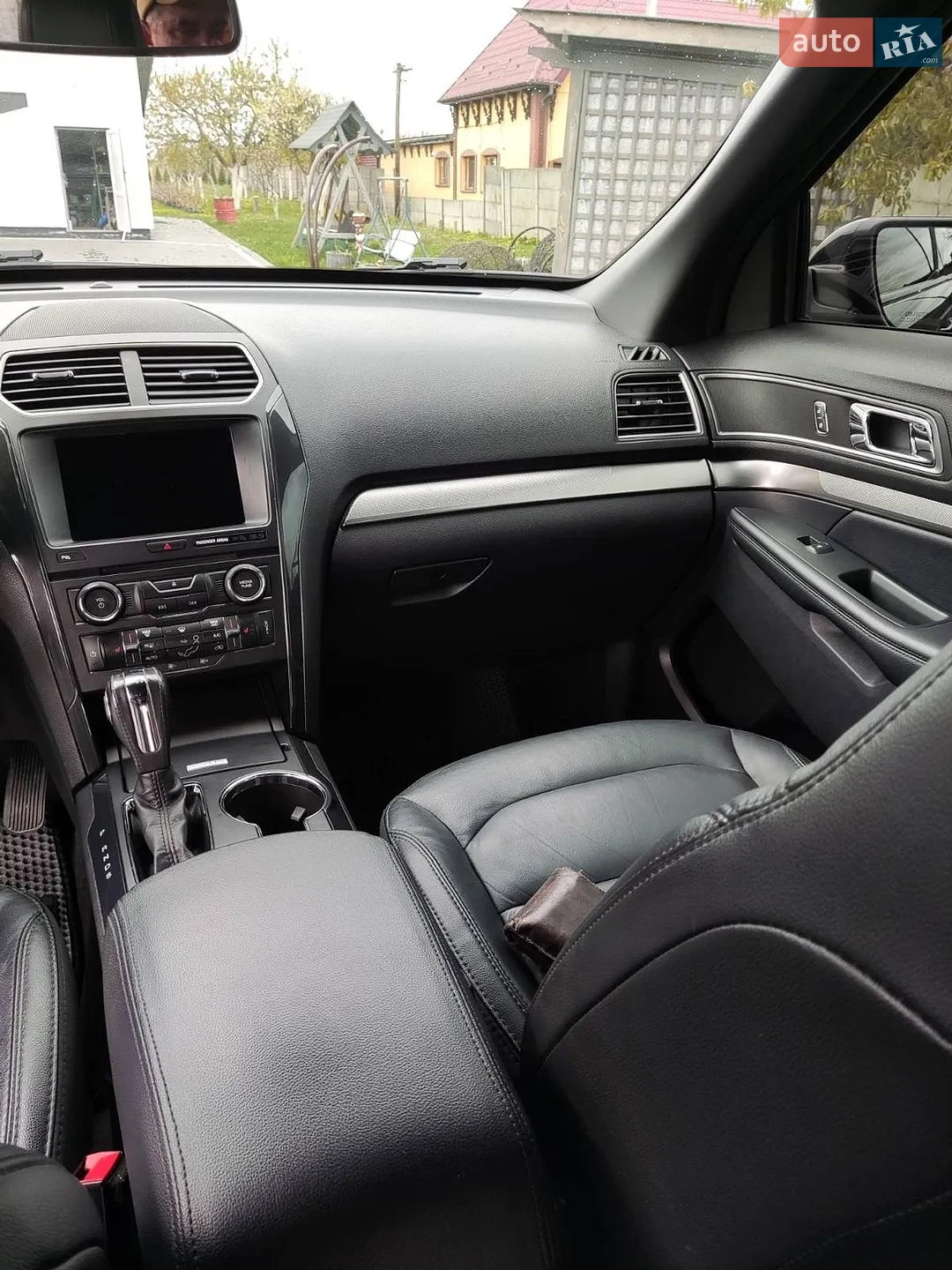 2018 Ford Explorer - мініатюра 13