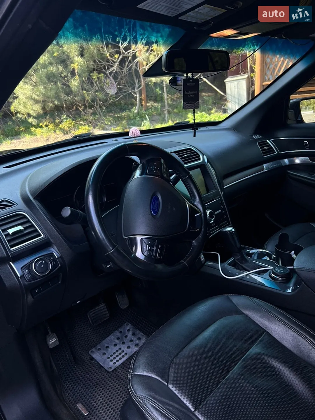 2017 Ford Explorer - мініатюра 40