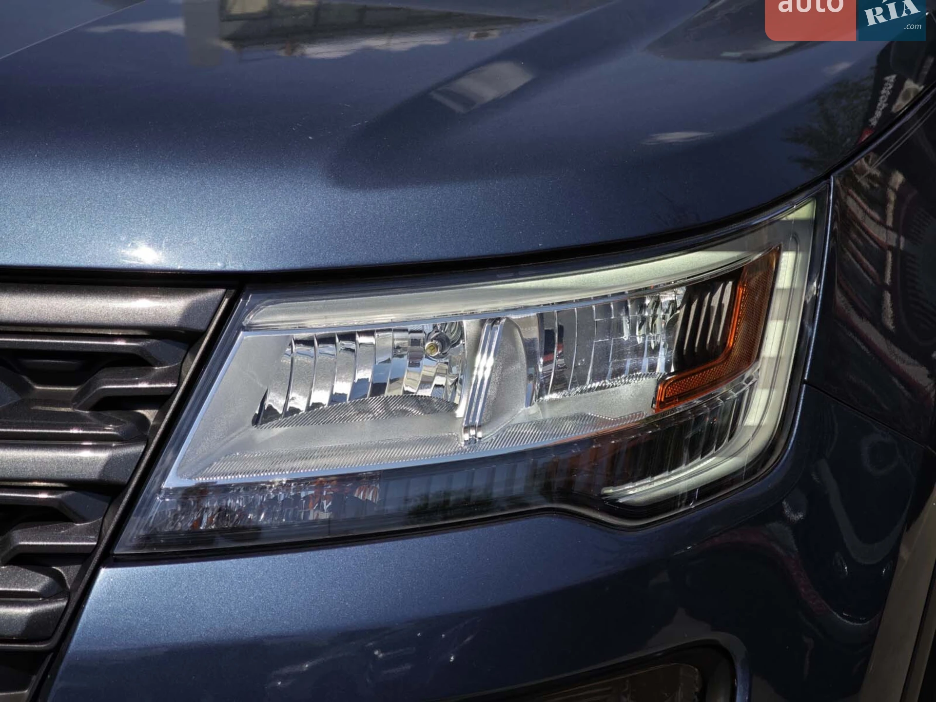 2018 Ford Explorer - мініатюра 5